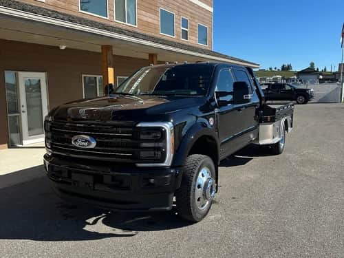 2027 FORD F-550 Platinum