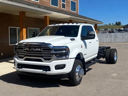 2026 RAM 5500 Laramie