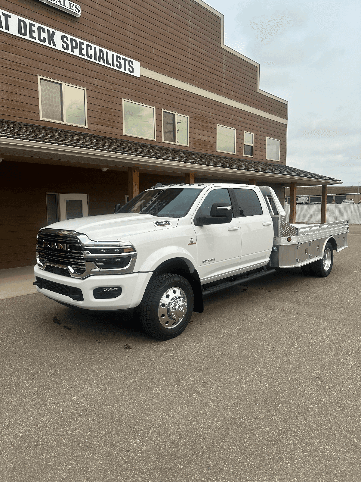 2026 RAM 5500 Laramie